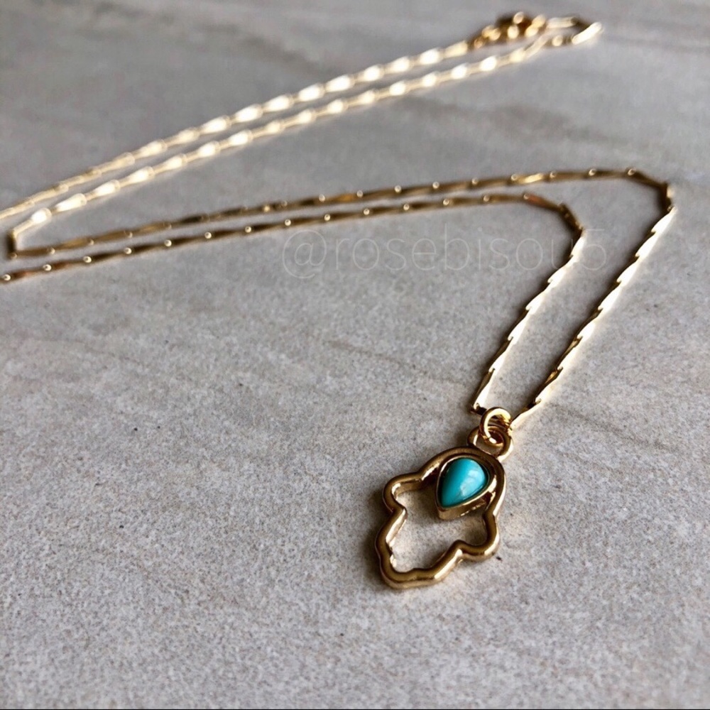 🆕{✨E&L🌙} Delicate Layering Gold Hamsa Necklace - Picture 7 of 8